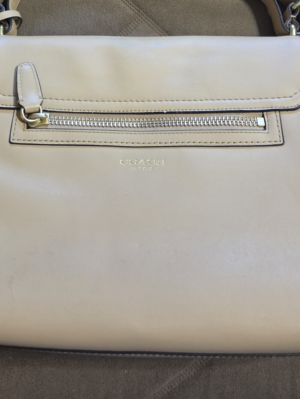 Coach Legacy Romy Pebbled Leather Shoulder Bag in Camel Beige with Flaw. - Picture 9 of 14